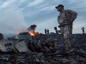 ap_malaysia_plane_10_kb_140717_4x3_992